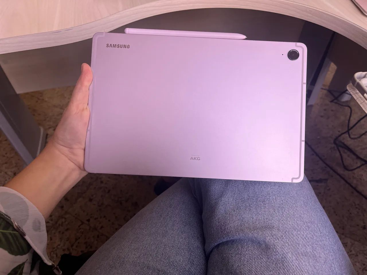 Samsung Galaxy Tab S9 FE 5G 128GB + 6GB RAM (VERSÃO COMPLETA)