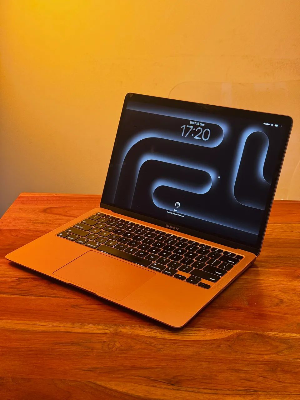 Macbook Air M1 impecável