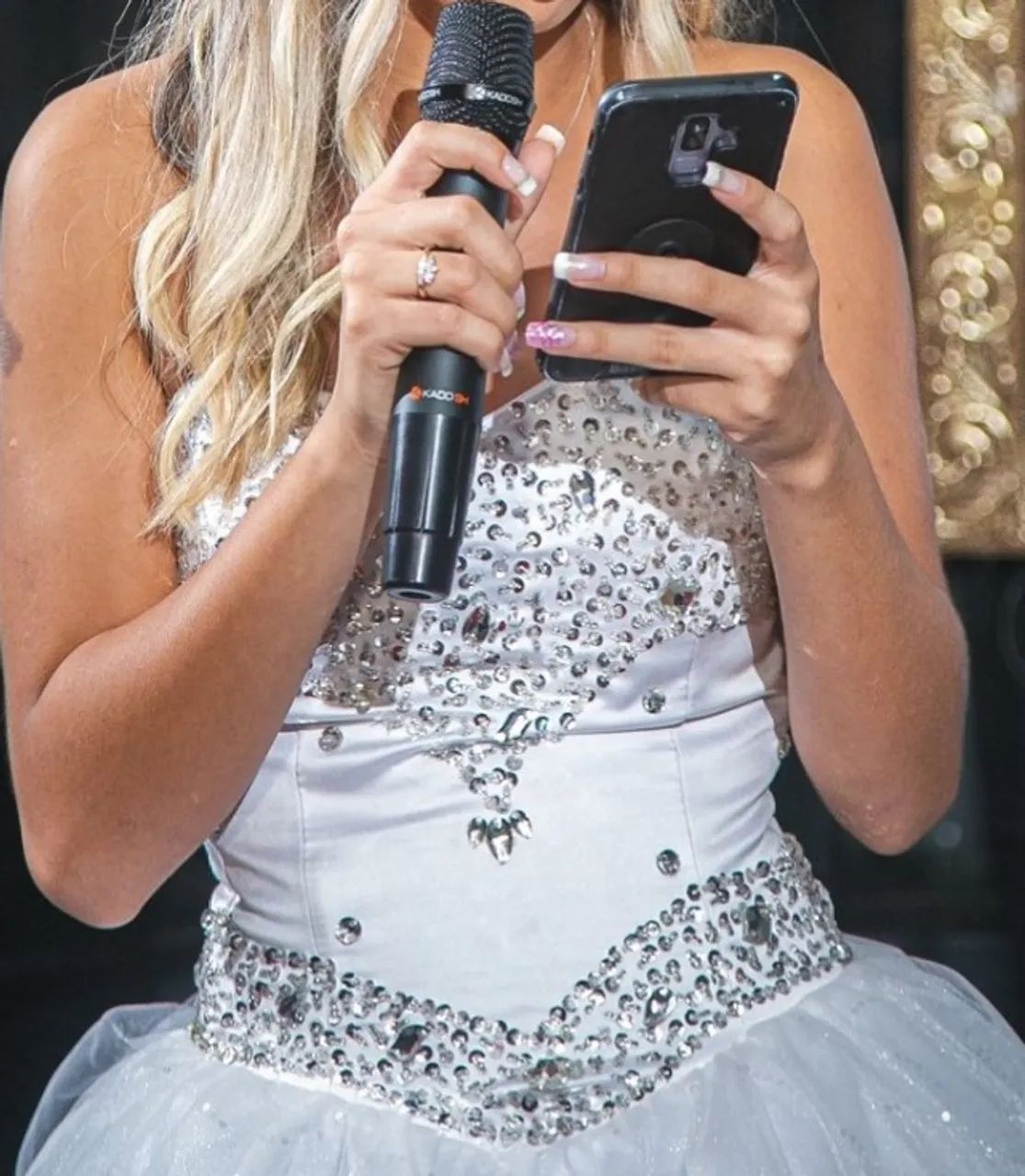 vestido de debutante rosa e branco - Foto 3