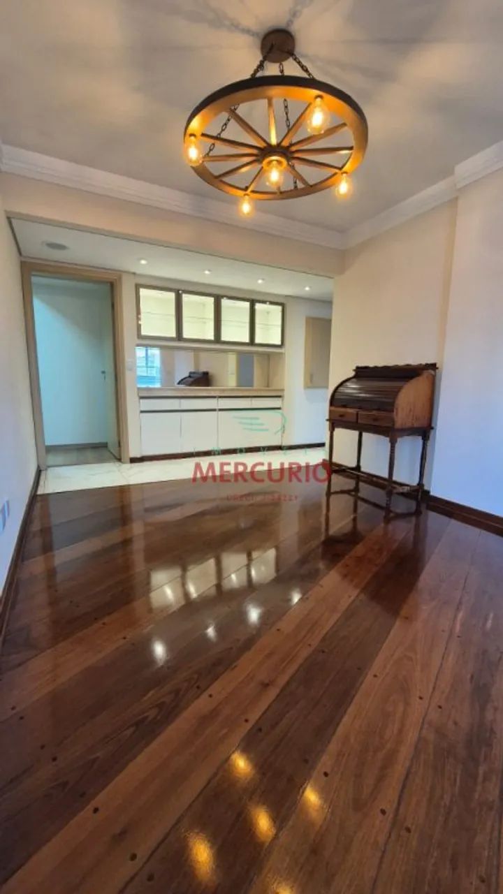Apartamento REFORMADO para VENDA EDIFICIO CAIOBA com e 3 quartos 1 Suíte 2 Vagas no Centro - Foto 2