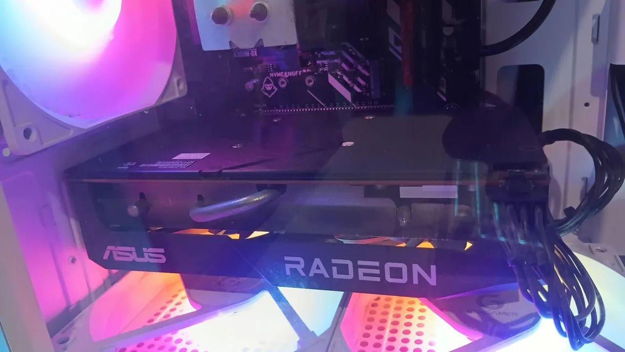 PC GAMER AMD - Foto 3