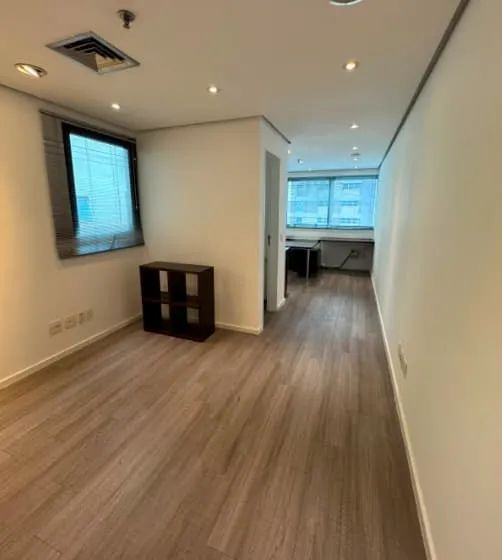Sala comercial na Rua Baronesa de Itu, 610 - cj82  32 m² - Foto 2