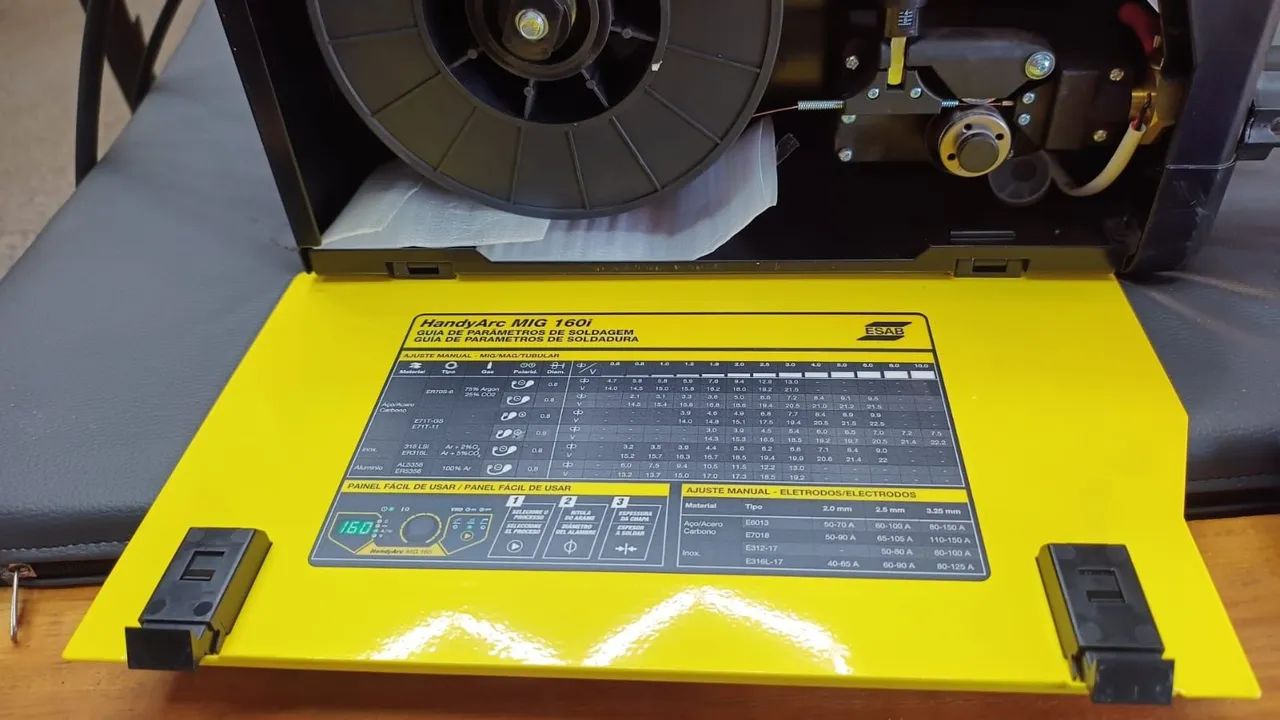 Máquina de solda mig Esab handyarc 160i - Foto 2