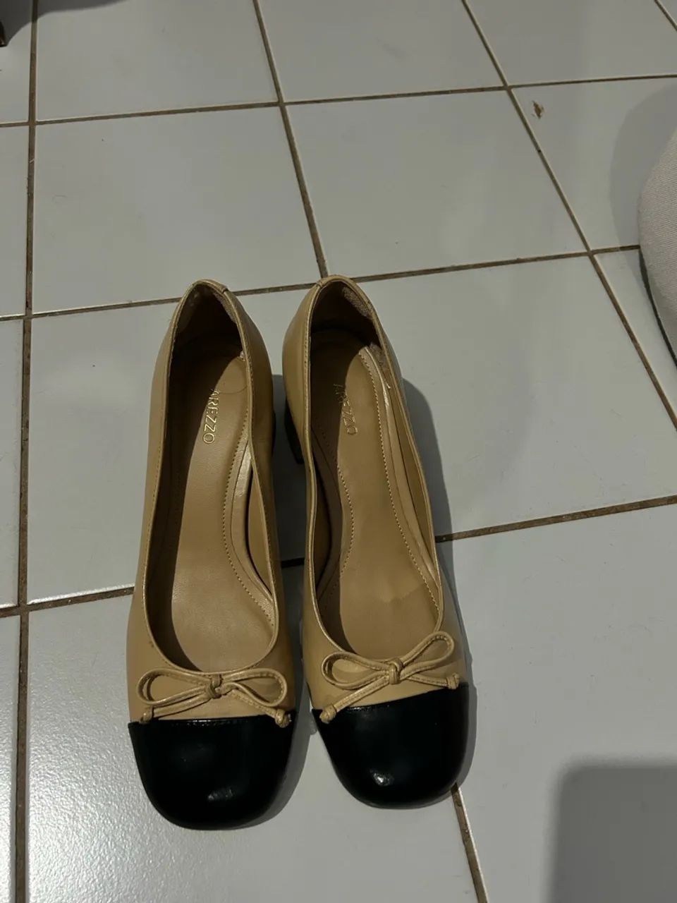 Sapato boneca Arezzo 