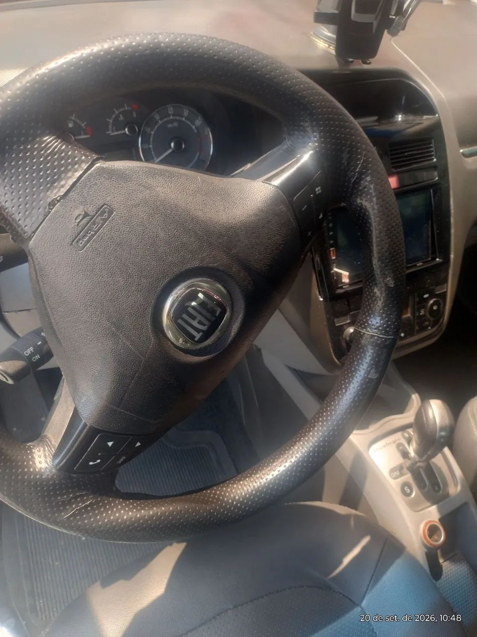 Fiat Linea Absolute 1.9/1.8 Flex Dualogic 4P 2012 - Foto 5