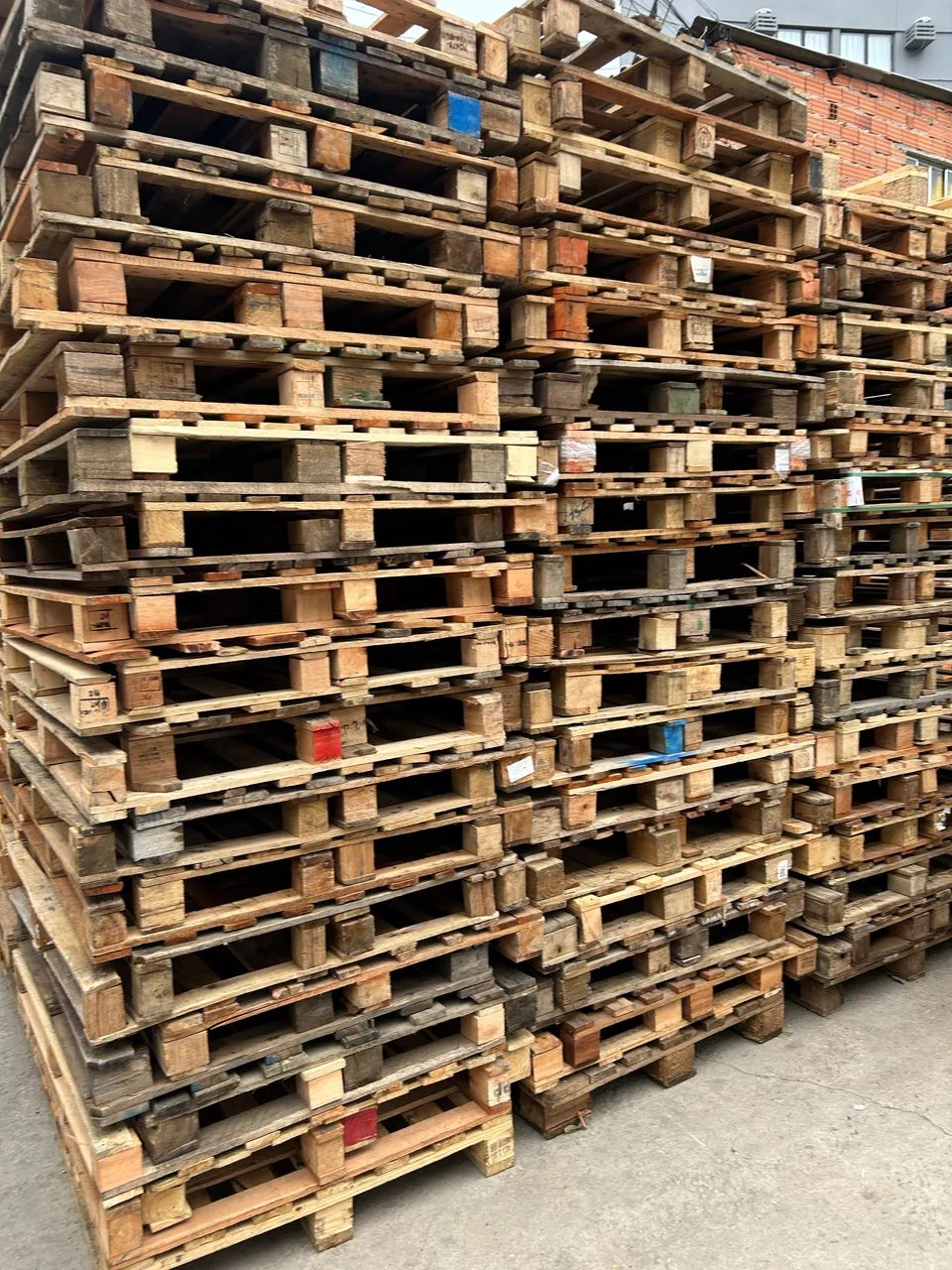 Pallets descartáveis 