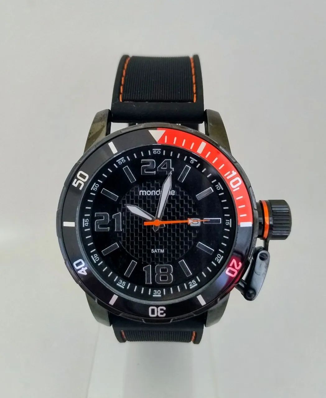 Relógio Mondaine masculino 