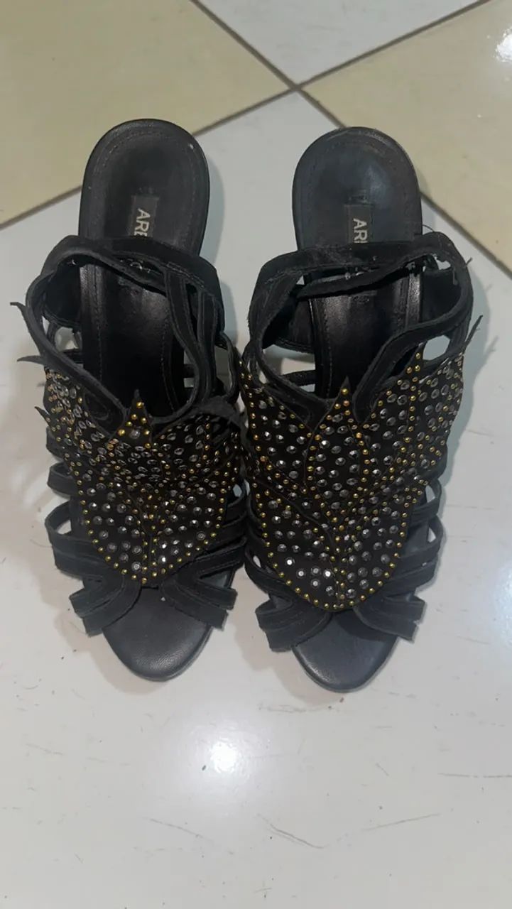 Saltos femininos - Foto 2