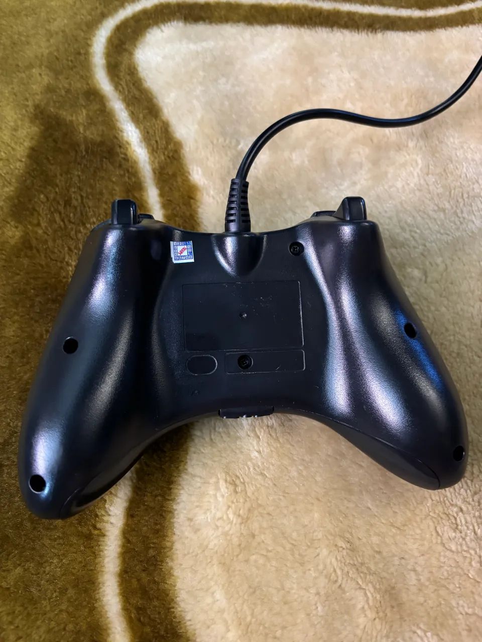 Controle Preto com Fio compatível com Xbox 360 e PC  - Foto 5