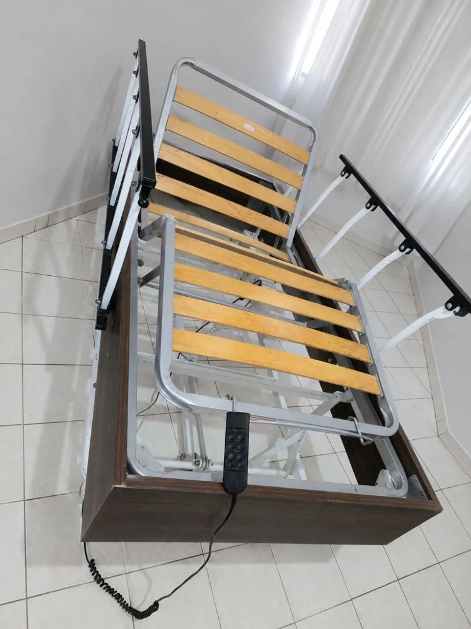 Cama hospitalar residencial eletrica -completa 