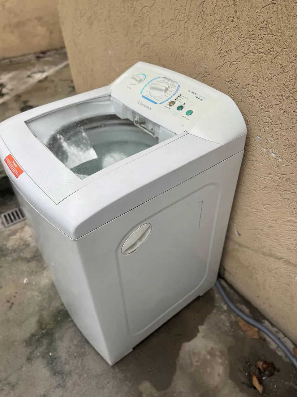 Máquina de lavar 12kg Eletrolux 