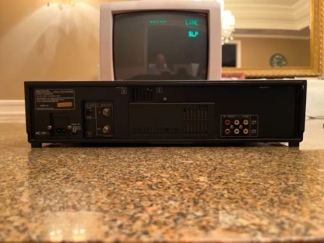Videocassete Sony SLV-833HFBR Topo de Linha Stereo + Controle Original - Foto 4