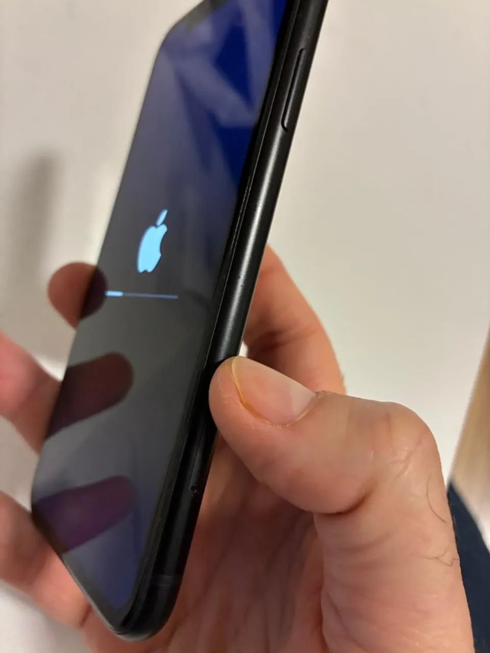 iPhone XR seminovo