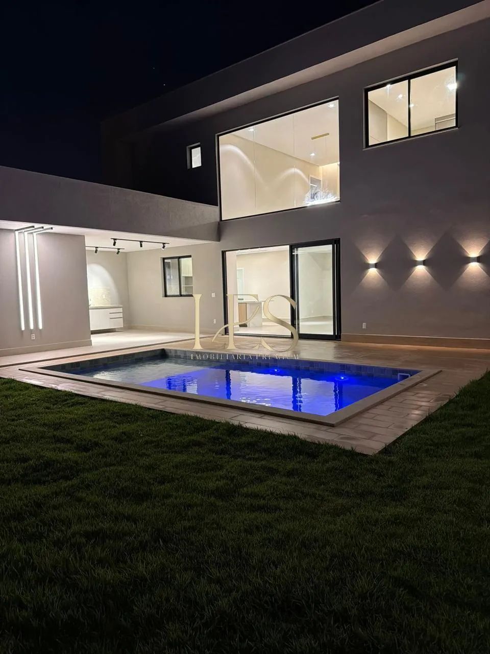 Casa à venda e para alugar em Serra, Jacuhy, com 4 quartos, com 330 m², Alphaville Jacuhy - Foto 3