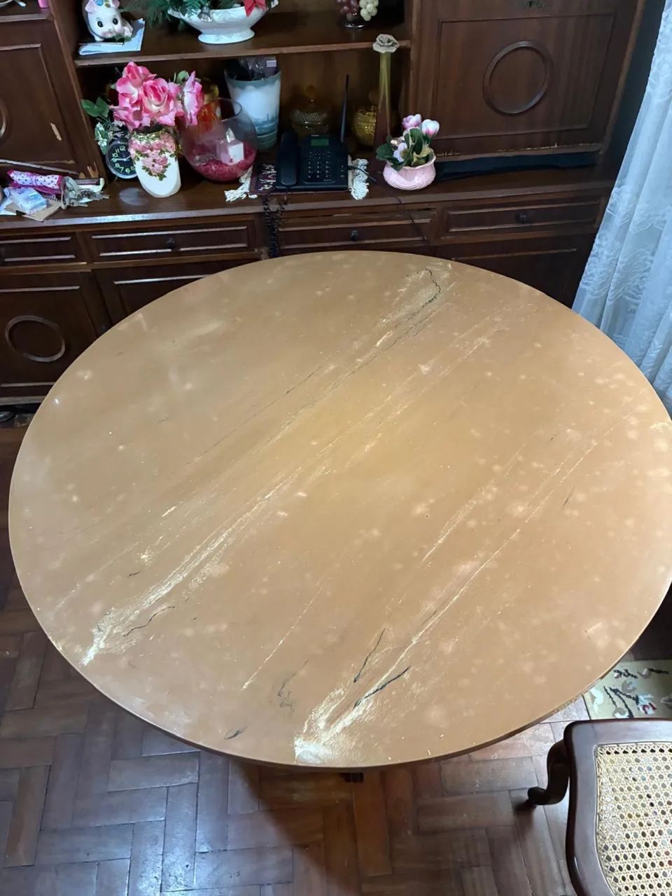 Conjunto móveis Carrara mesa e cadeiras 
