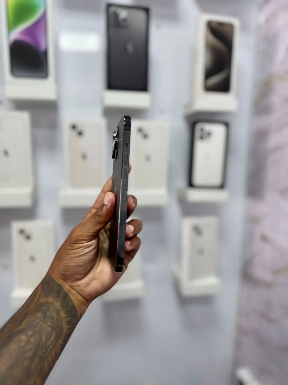 IPHONE 13 PRO MAX 128GB <br>R$ 3.199,00 - Foto 4