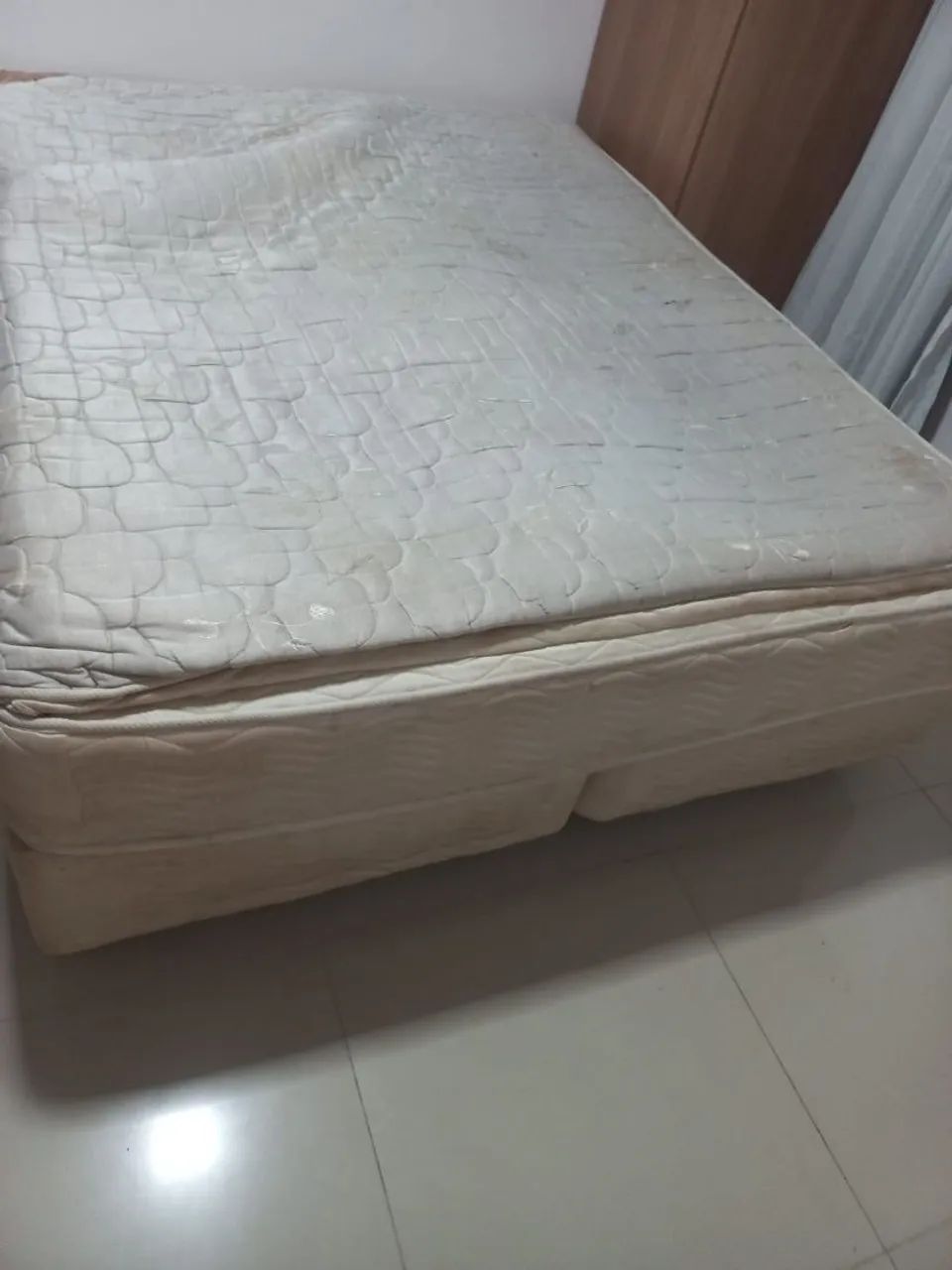 Cama box bipartida 