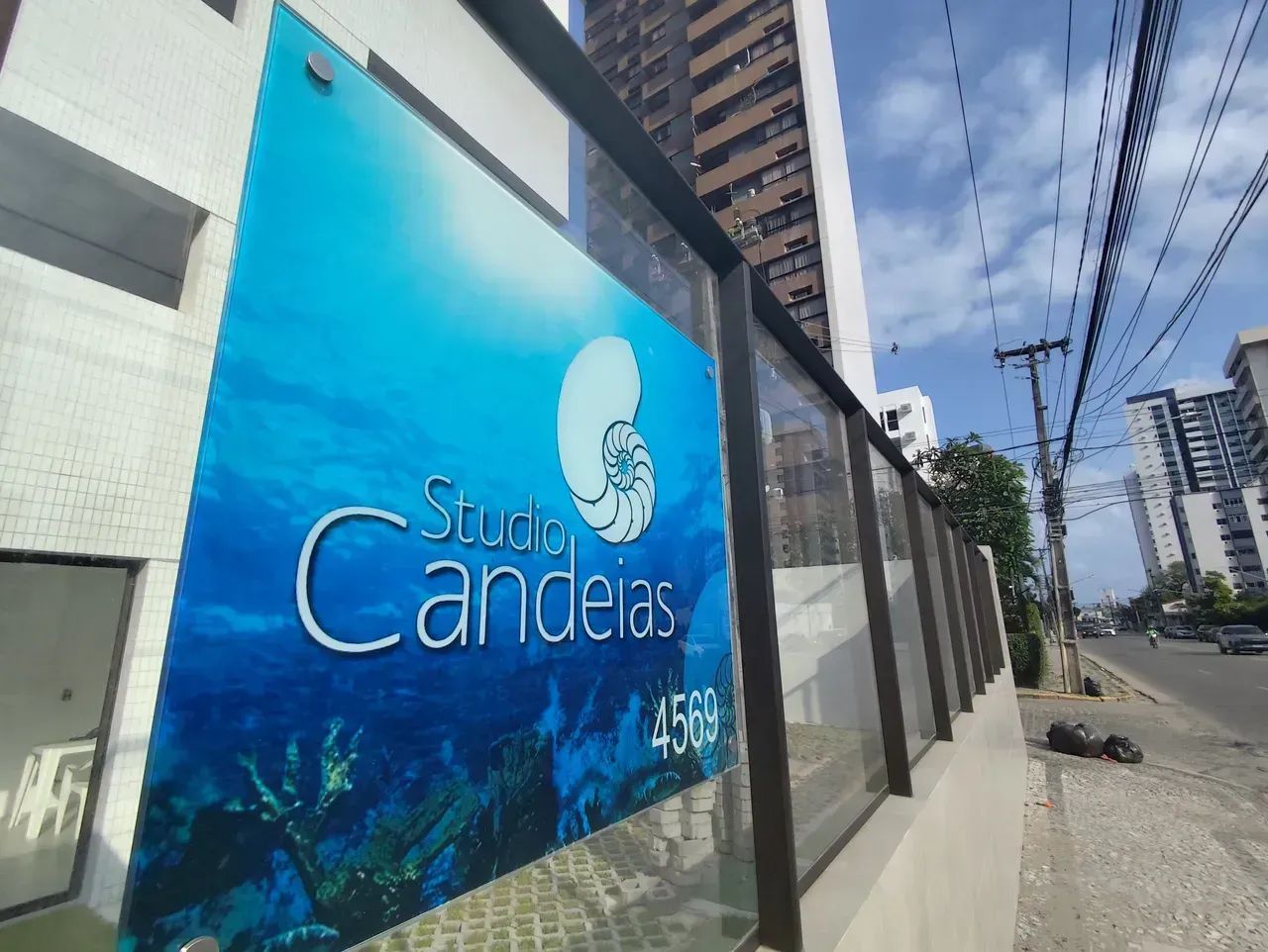 Studio em Candeias com Vista para o Mar