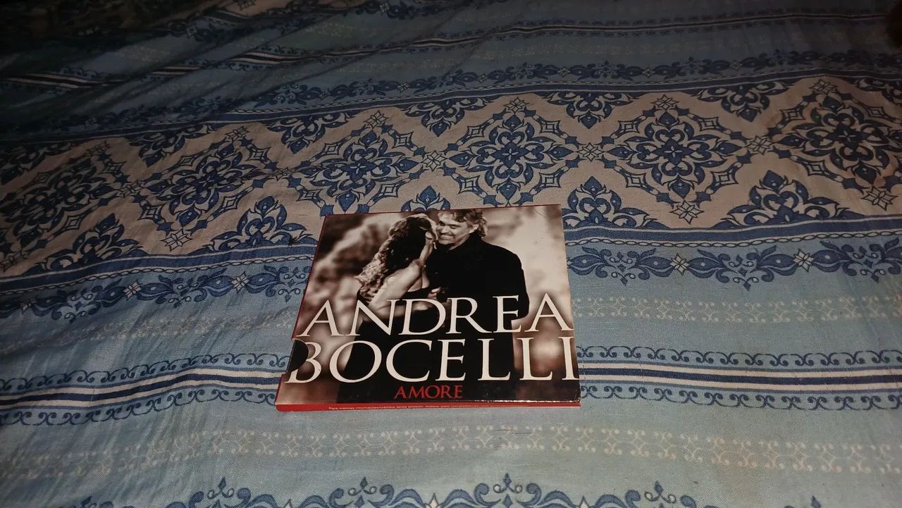 Vendo esses CDs do Andrea Bocelli!R$65.00 cada.  - Foto 3