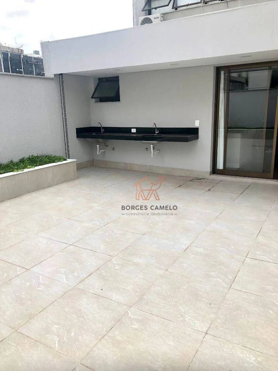 Apartamento Área Privativa na Praça da Liberdade. - Foto 3