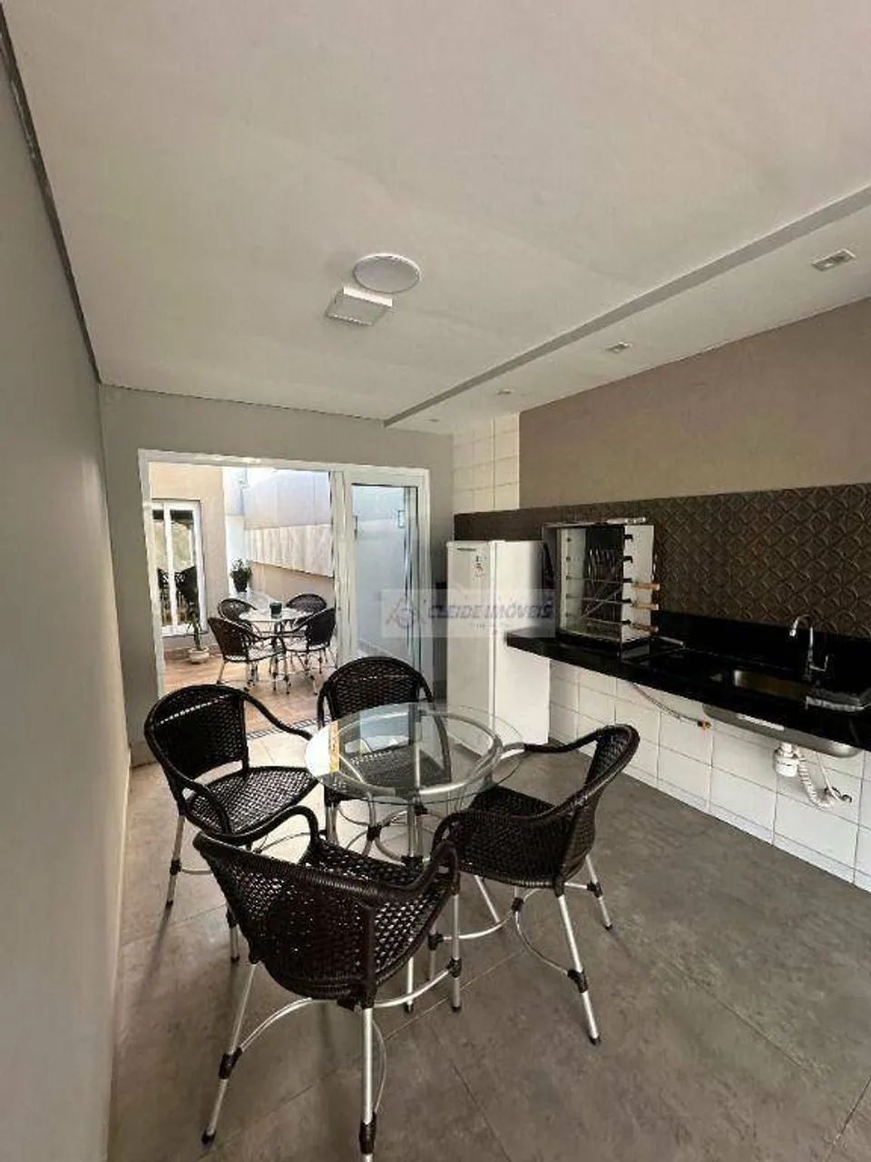 Excelente Casa no Santa Cruz II - Foto 4