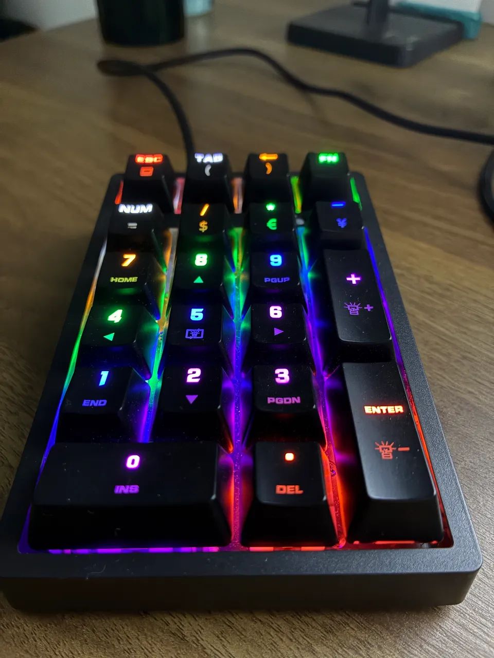 Teclado numérico retroiluminado GAMER - Foto 3
