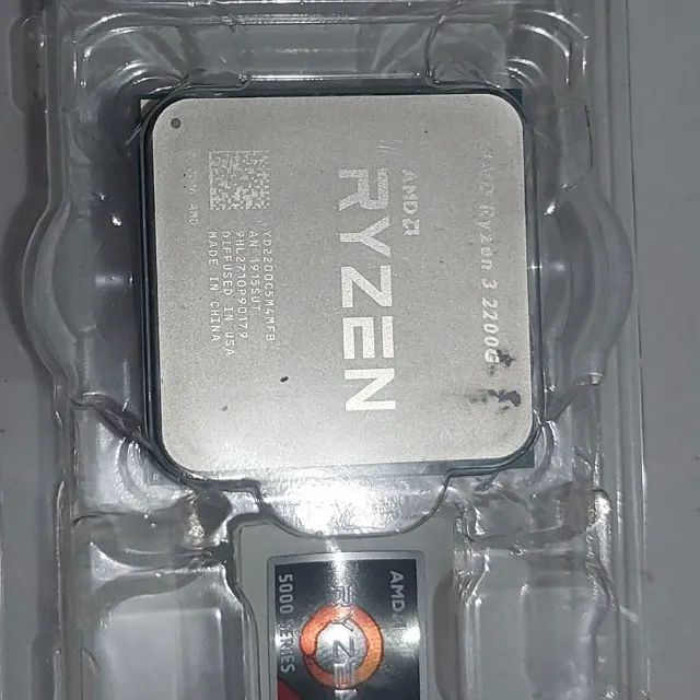 Processador gamer AMD Ryzen 3 3200G Com Video - Foto 5