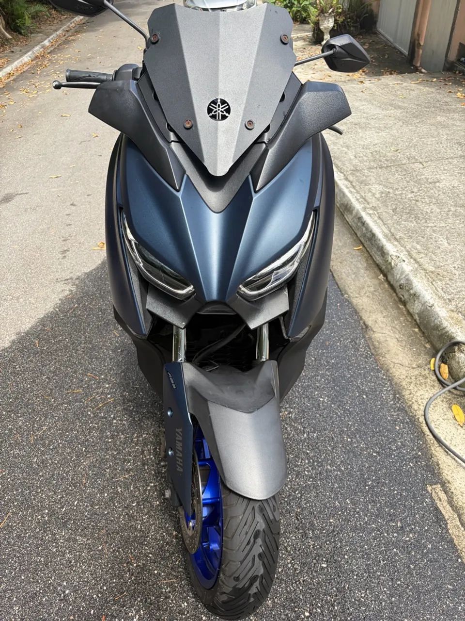 Xmax 250