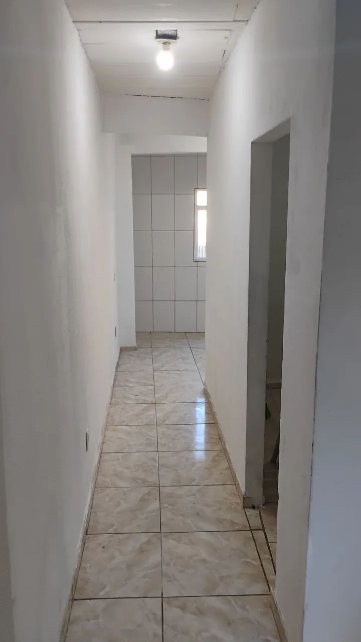 Alugo casa na rua Benevente número 04 - Foto 5