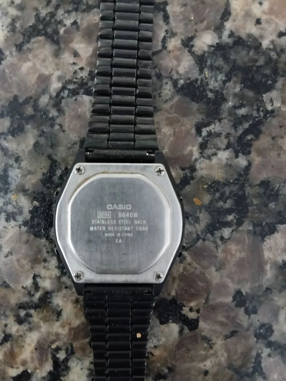 Relógio digital casio em bom estado  - Foto 4