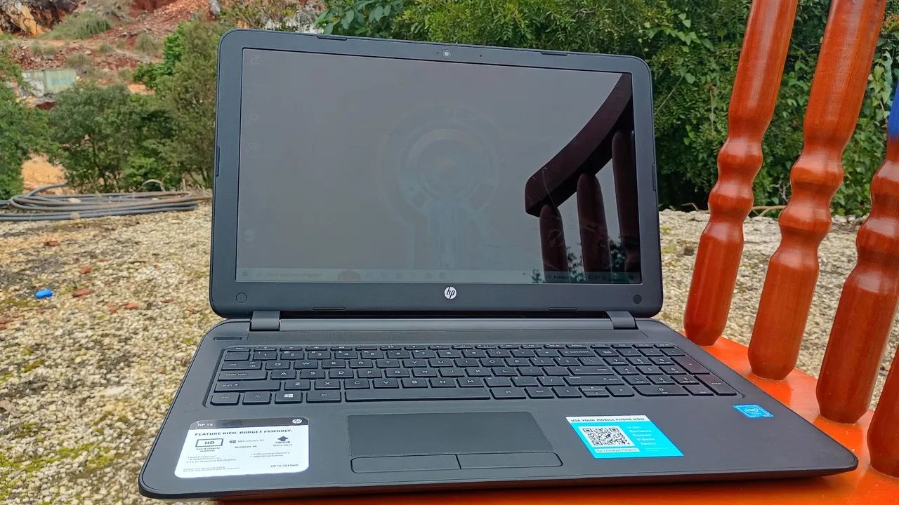 VENDO OU TROCO POR IPHONE NOTBOOK HP 15 ZERO - Foto 5