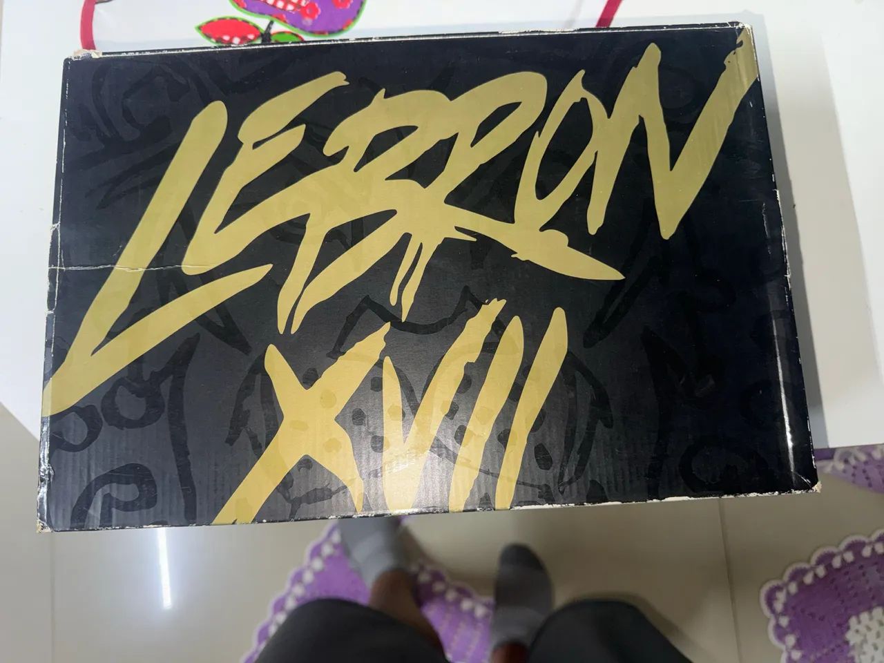 NIKE LEBRON 17 