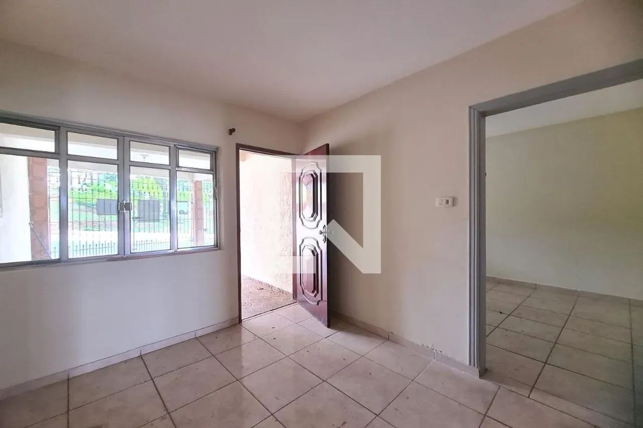 Casa à Venda - Parque São Lucas, 3 Quartos, 220 m2
