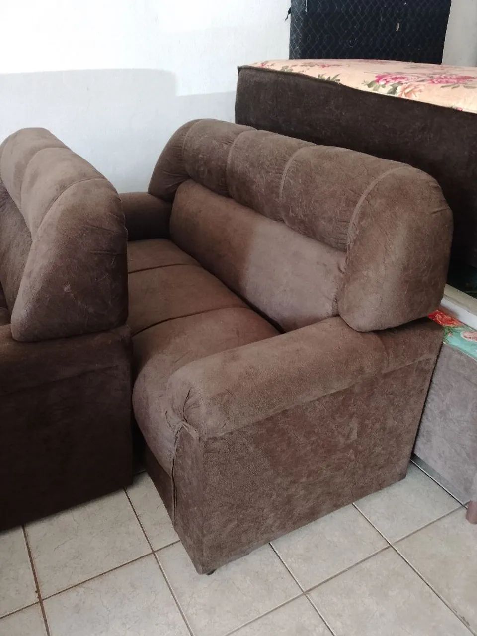 Conjunto de sofá marrom - Foto 3