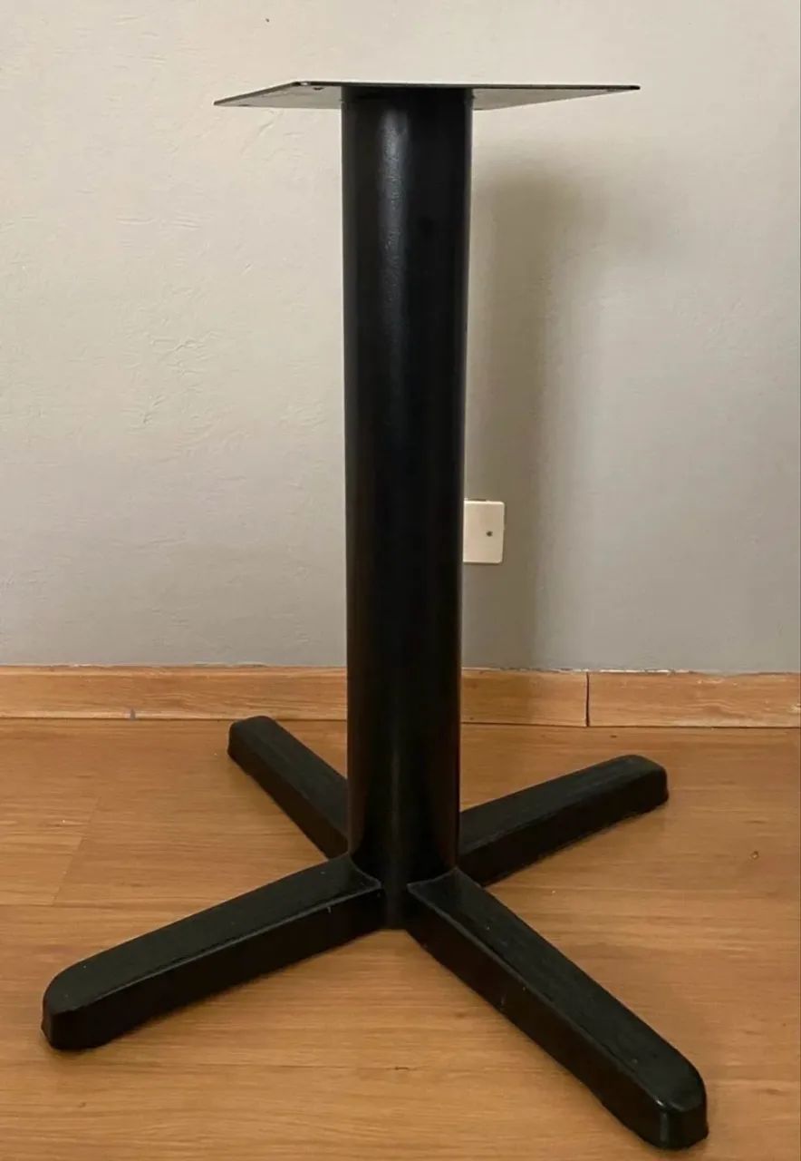 Base de mesa de metal - Foto 2