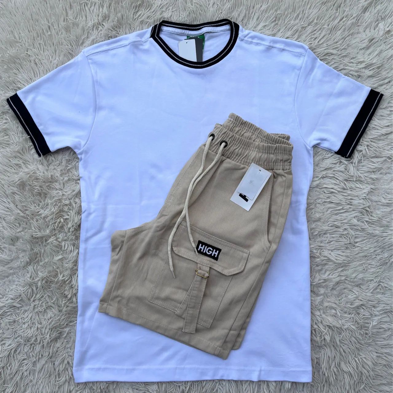 Kit Camisa Suedine e Bermuda Cargoo 