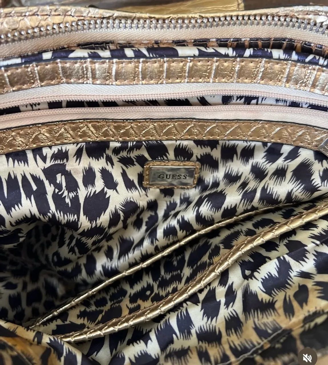 bolsa guess preta - Foto 3