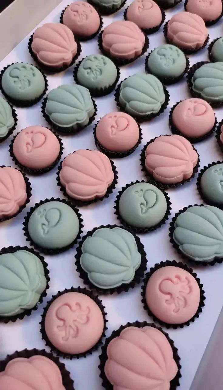 1 Cento de Doces (50 Brigadeiro + 50 Ninho Personalizado)