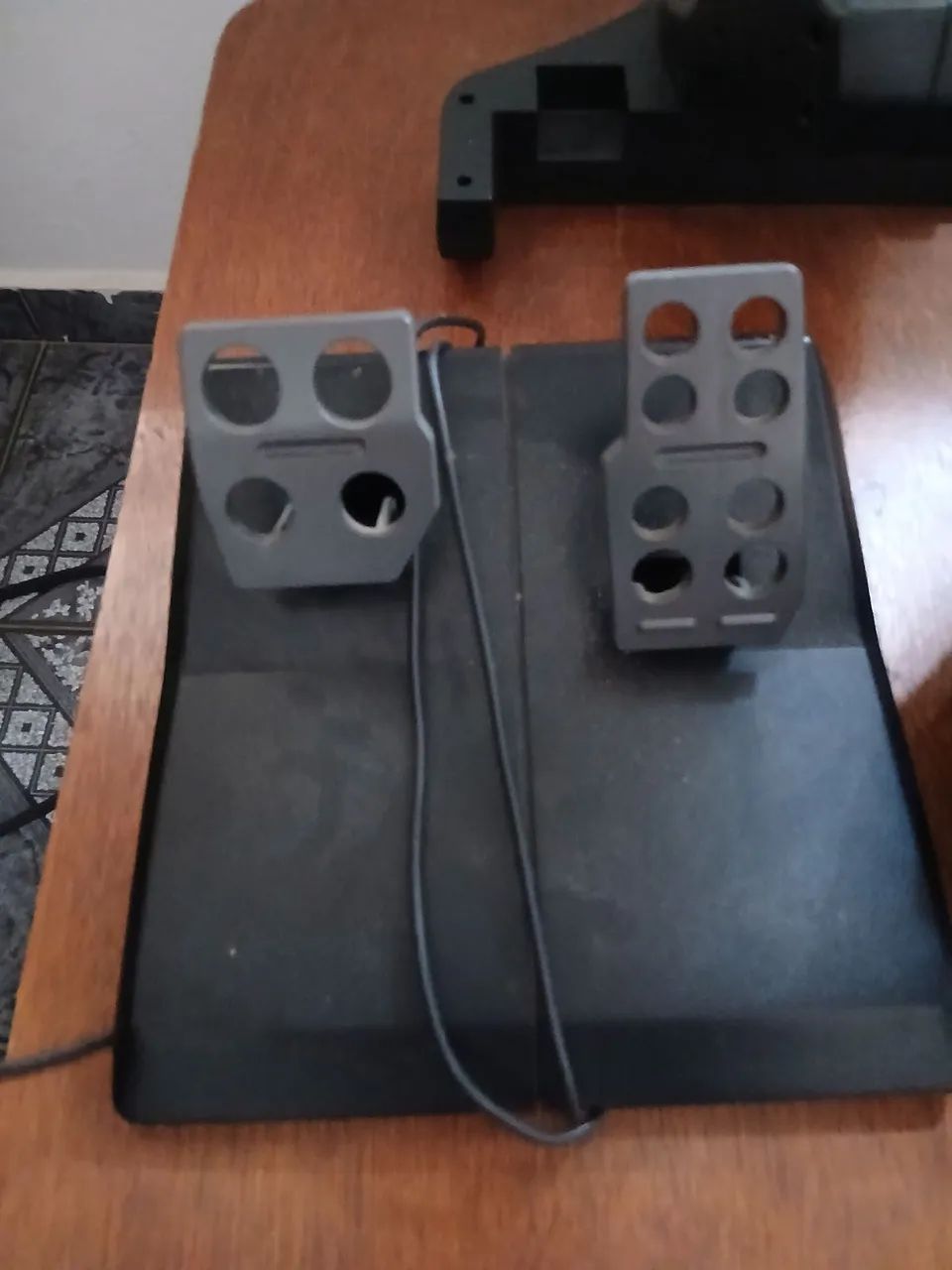 Volante Logitech com pedal ps/pc - Foto 3