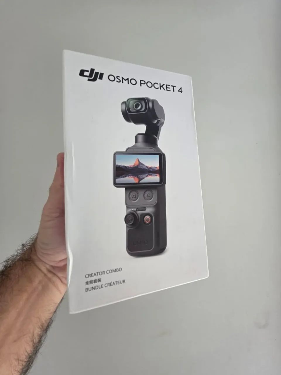 Câmera DJI Osmo POCKET 4 Creator (COMBO)