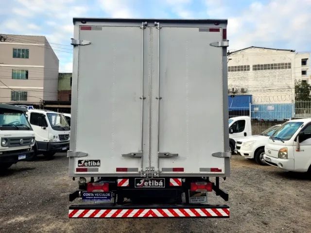 Iveco Daily 45S17 Baú 2013 - Foto 5