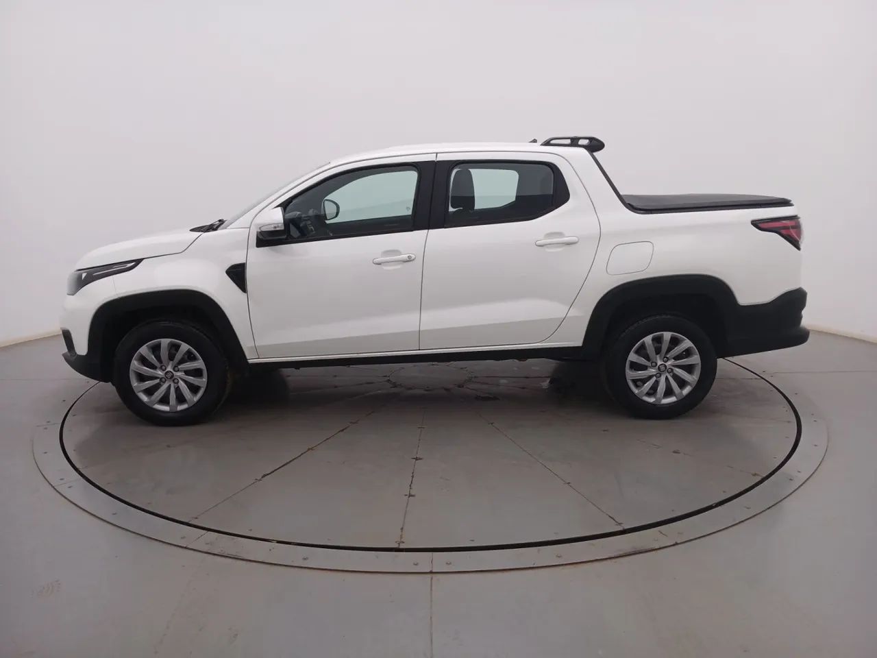 Fiat Strada Freedom 1.3 Flex 8V CD 2025 - Foto 2