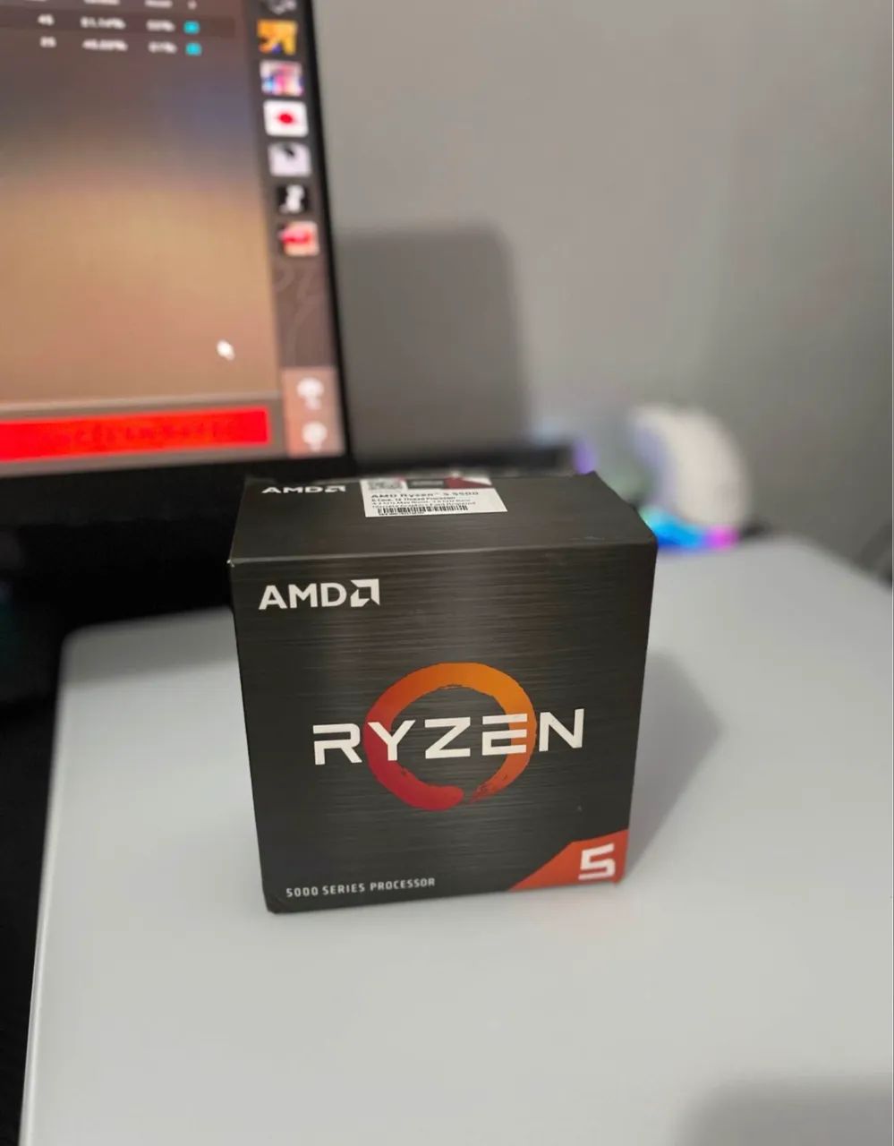 Ryzen 5 5500 na caixa