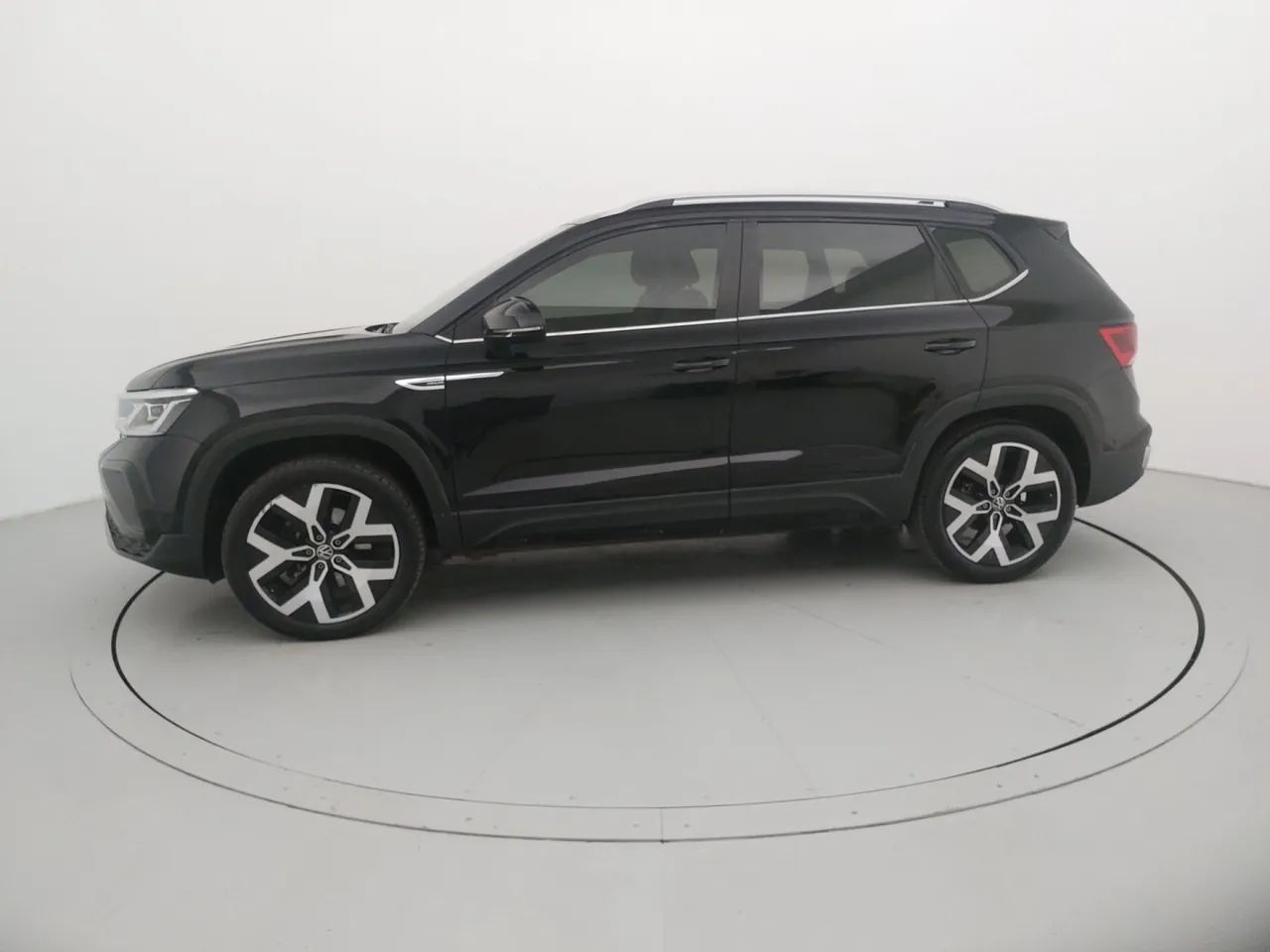 Volkswagen Taos Highline 1.4 250 TSI Flex Aut., foto 2 de 18
