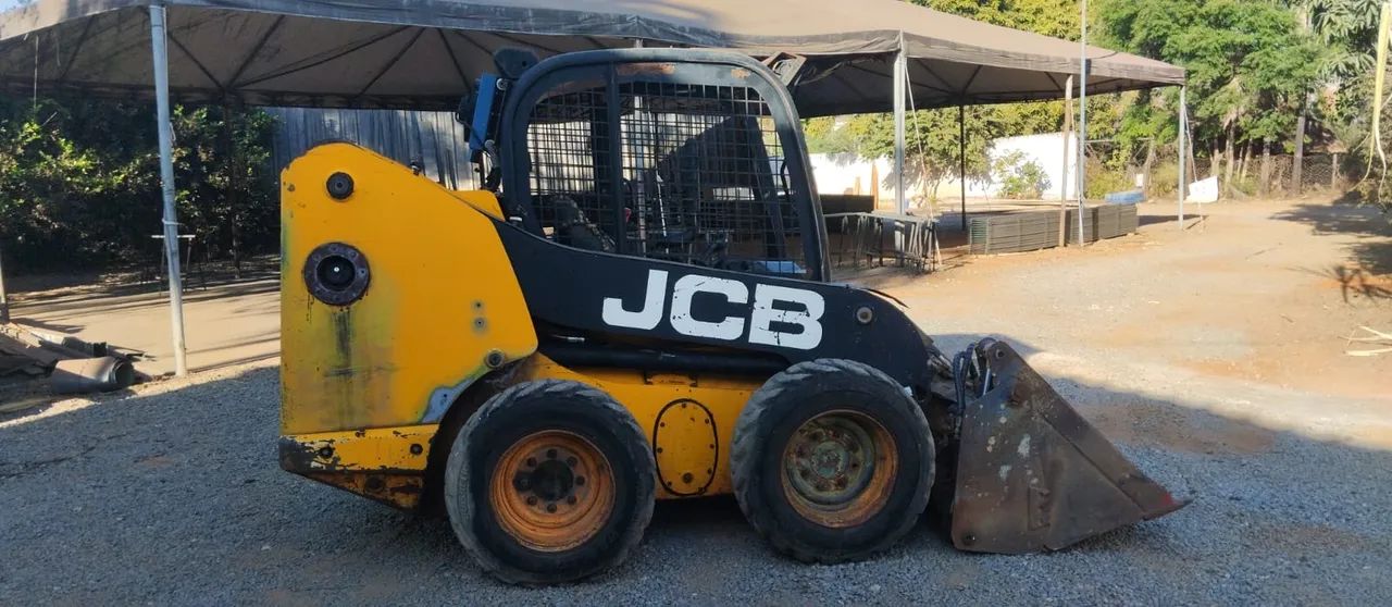 Bob cat JCB 170 ano 2012  - Foto 5