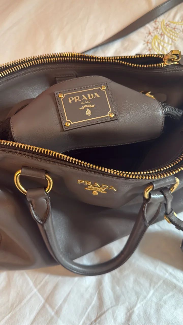 Bolsa Prada cor fendi  - Foto 2