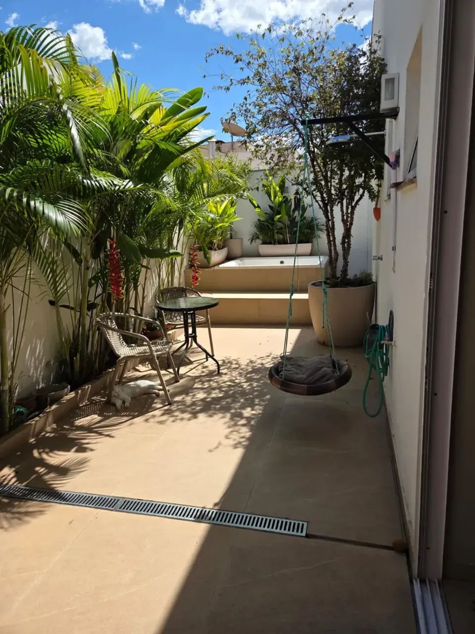 CASA TERREA COM 3 QUARTOS À VENDA, 250m2 - COND SAINT JOSEPH - Foto 5