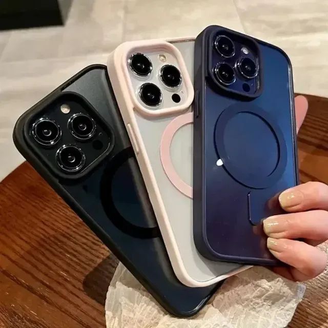 CAPA MAGNÉTICA MAGSAFE PREMIUM PARA IPHONE + PROTETOR DE CÂMERA - Foto 4