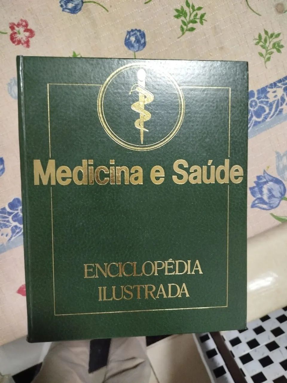 Enciclopédia ilustrada medicina e saúde  - Foto 2