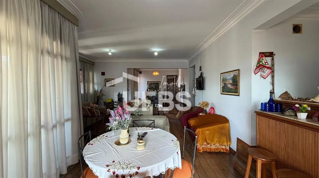 Edifício Carol - Apartamento 4 quartos, sendo 3 suítes